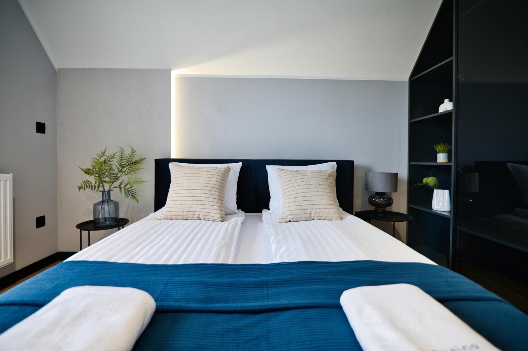 Jasmine By Housine Aparthotel Zator Bagian luar foto
