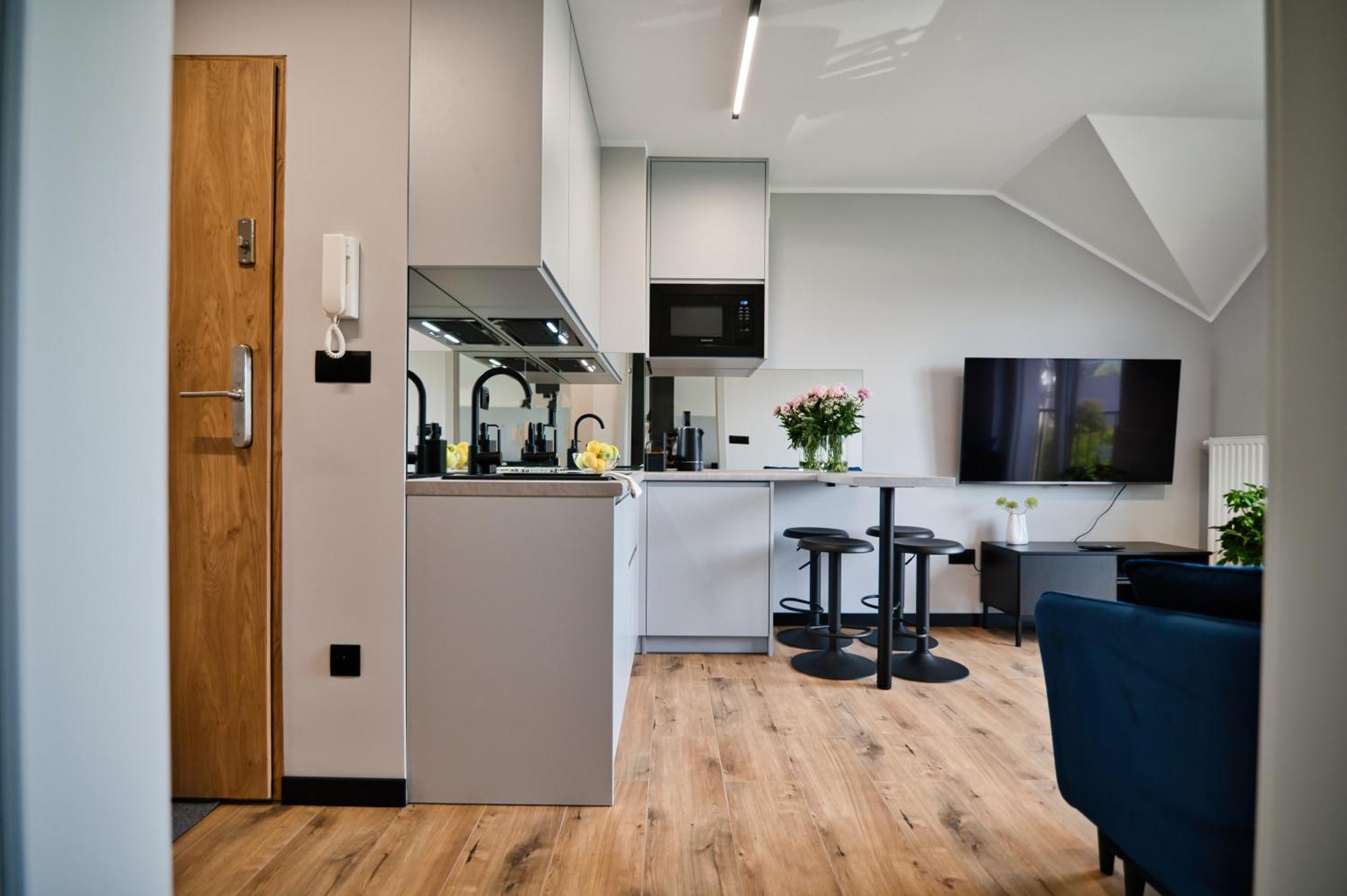Jasmine By Housine Aparthotel Zator Bagian luar foto